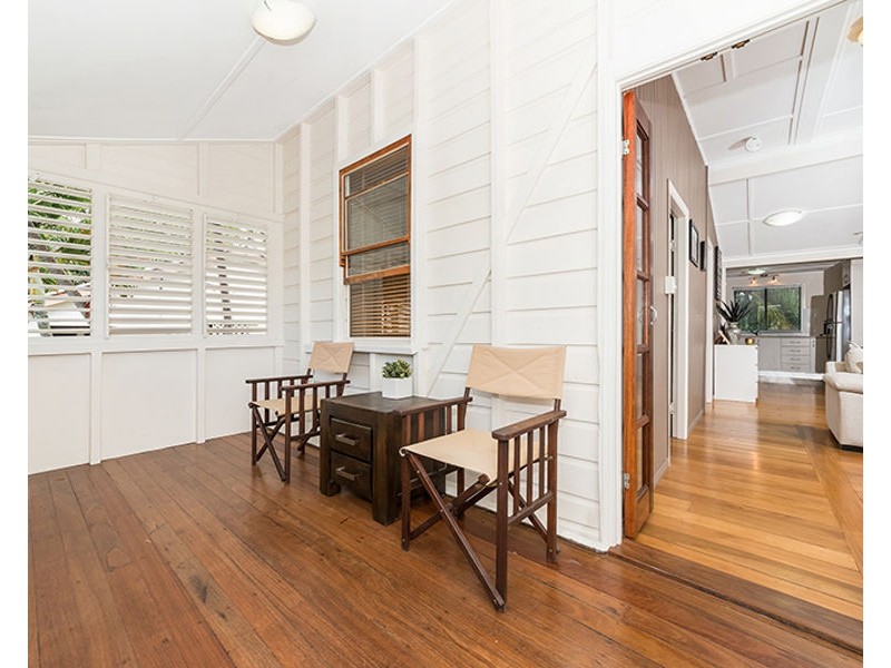 60 Tenth Avenue, Railway Estate QLD 4810