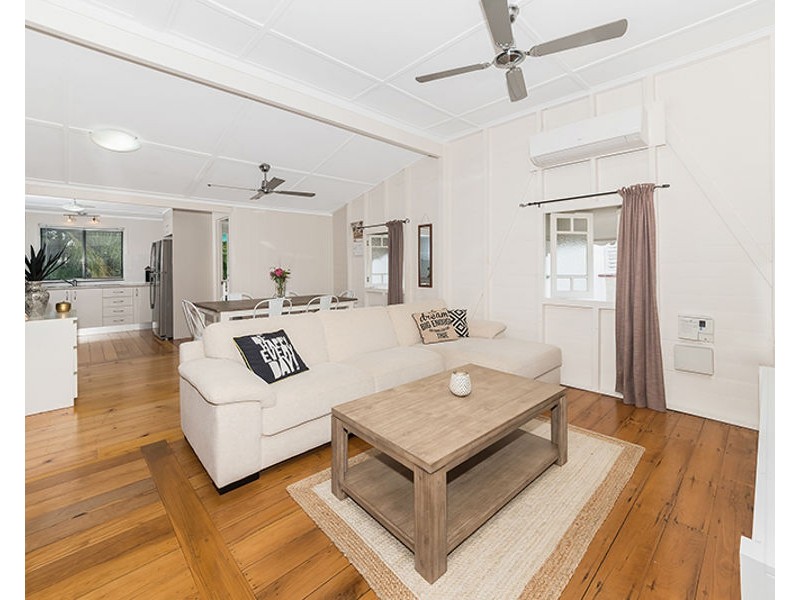 60 Tenth Avenue, Railway Estate QLD 4810