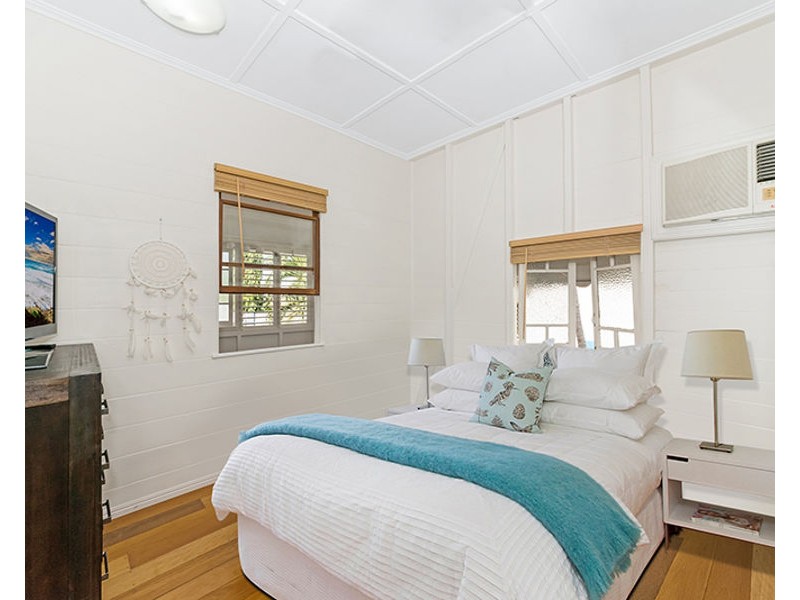 60 Tenth Avenue, Railway Estate QLD 4810