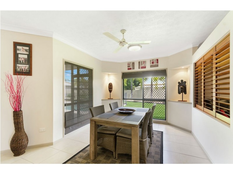 18 Blackbean Court, Mount Louisa QLD 4814