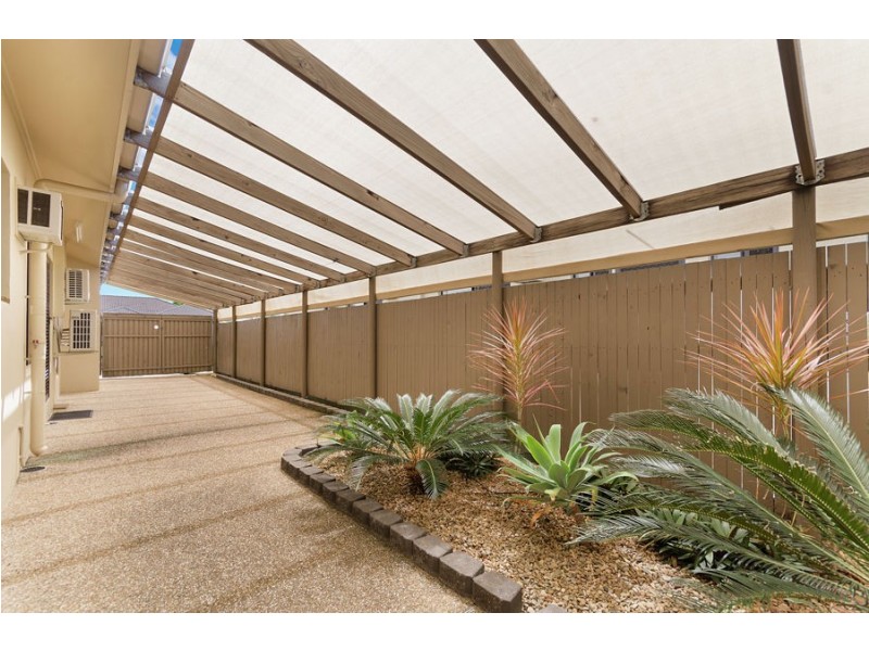 18 Blackbean Court, Mount Louisa QLD 4814