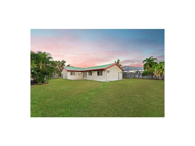 21 Templeton Crescent, Douglas QLD 4814
