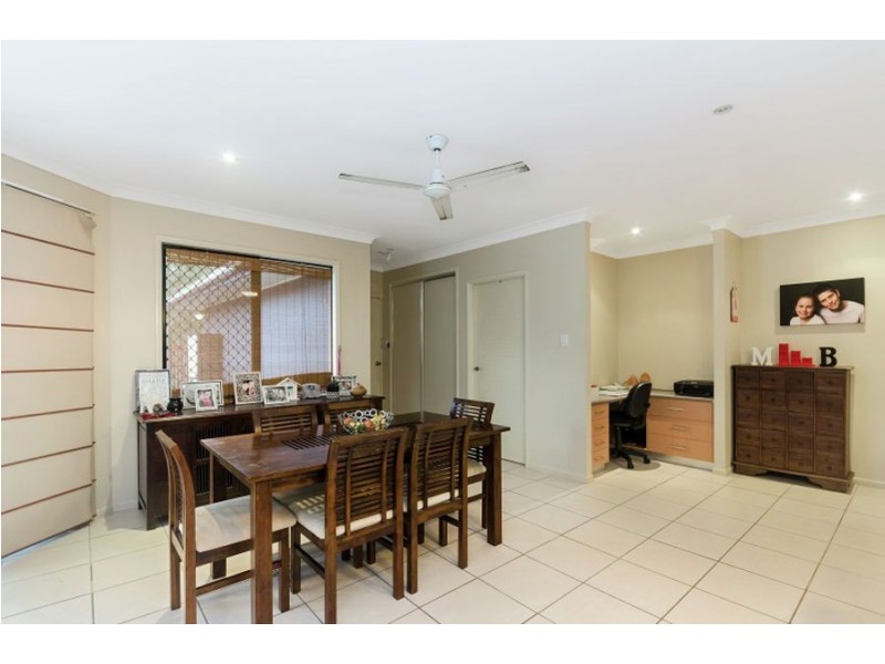 27 Anchorage Circuit, Bushland Beach QLD 4818