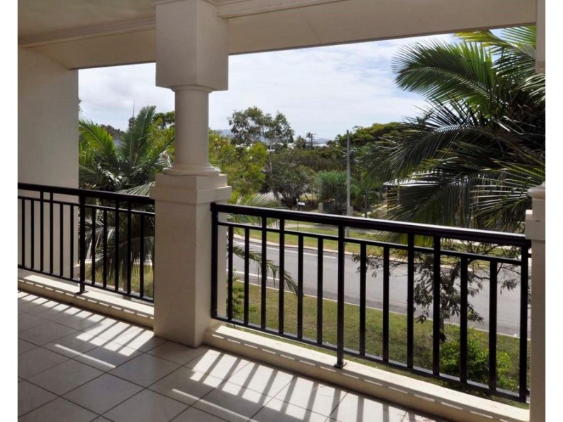 4/122 Eyre Street, North Ward QLD 4810