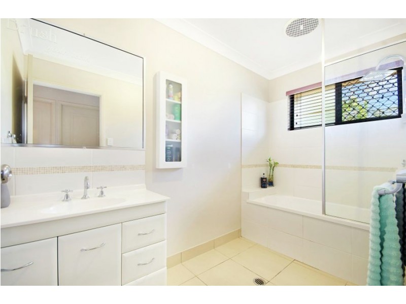 11 Power Court, Jensen QLD 4818