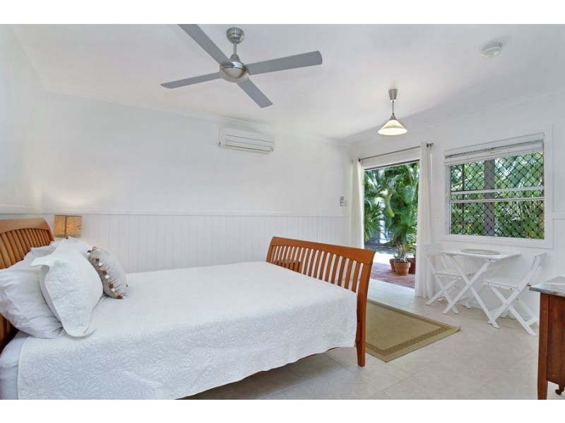 14 Mckinley Street, North Ward QLD 4810