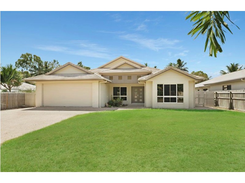 37 Marina Drive, Bushland Beach QLD 4818