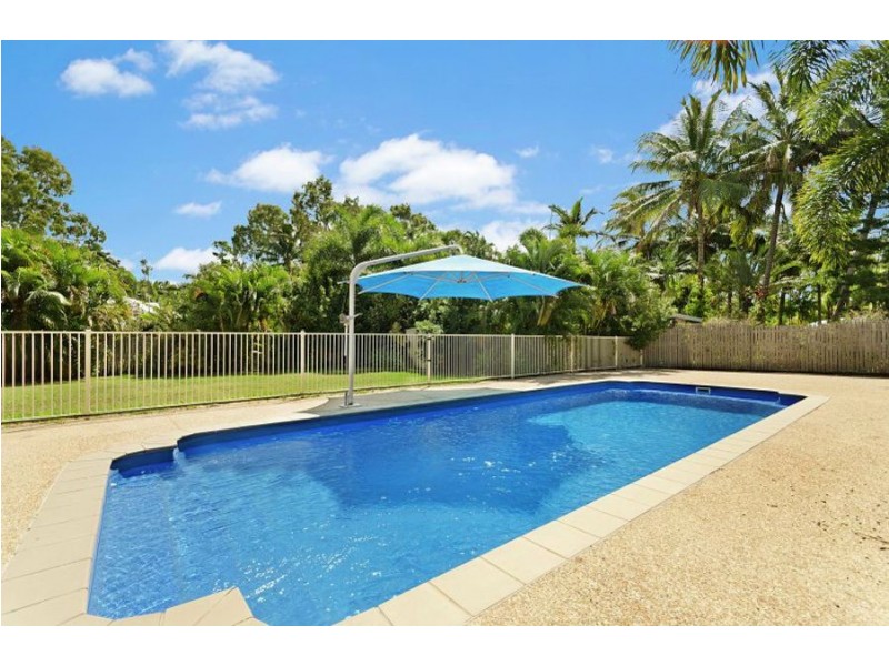 37 Marina Drive, Bushland Beach QLD 4818