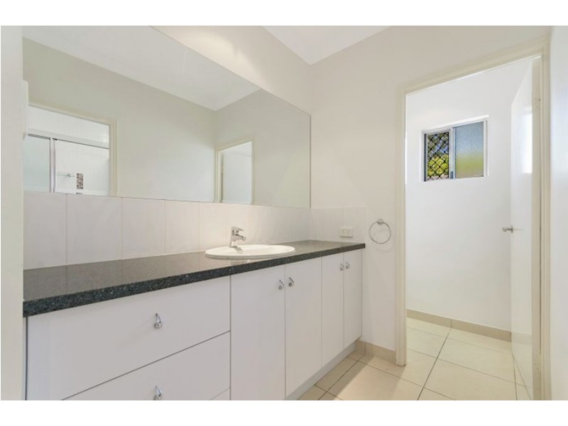 37 Marina Drive, Bushland Beach QLD 4818