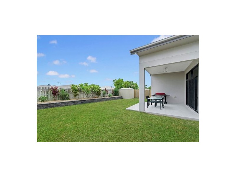 8 Truman Way, Mount Louisa QLD 4814