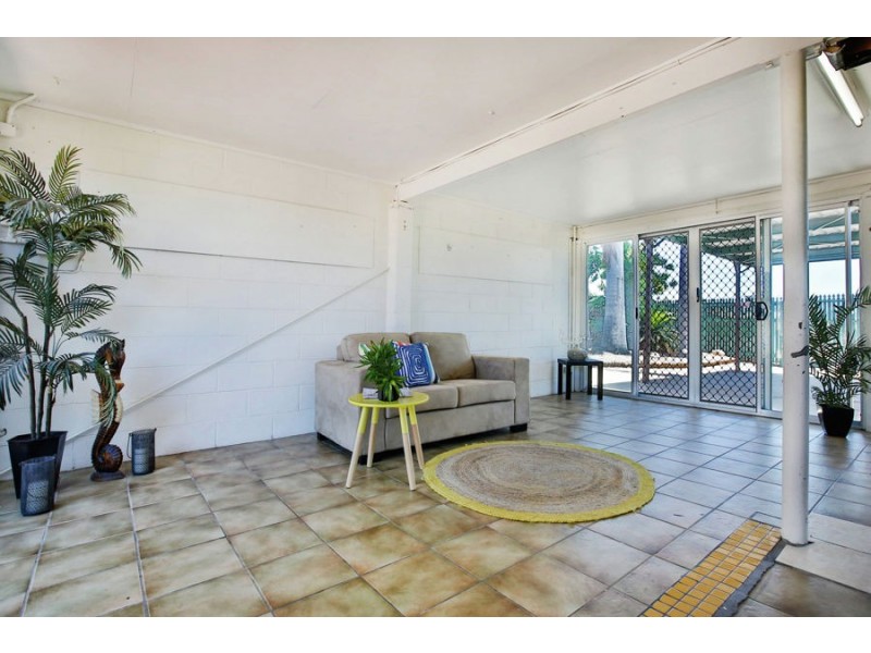 506 Bayswater Road, Mount Louisa QLD 4814