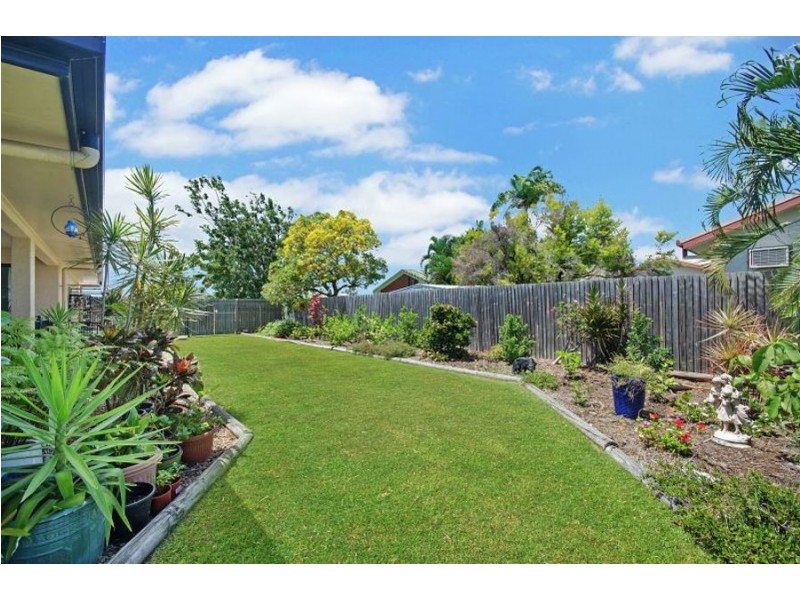 4 Gainsford Place, Mount Louisa QLD 4814