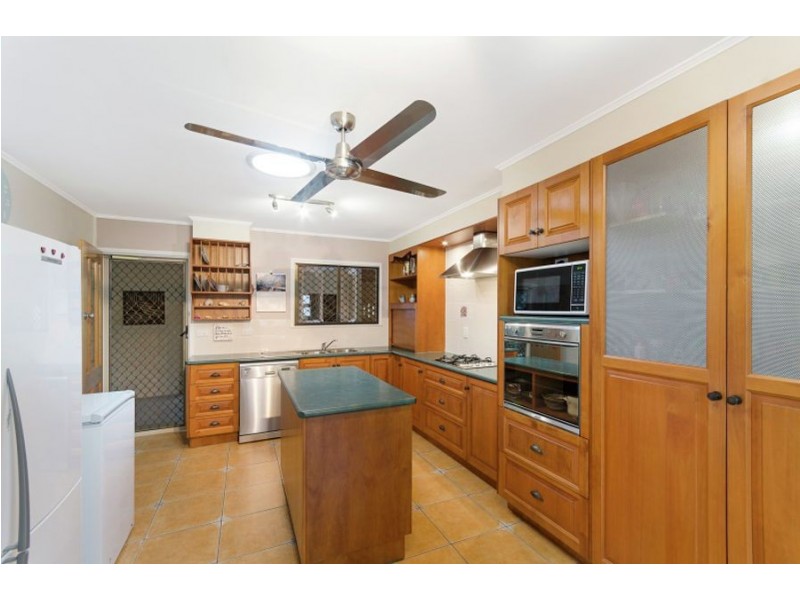 28 Coorong Avenue, Mundingburra QLD 4812