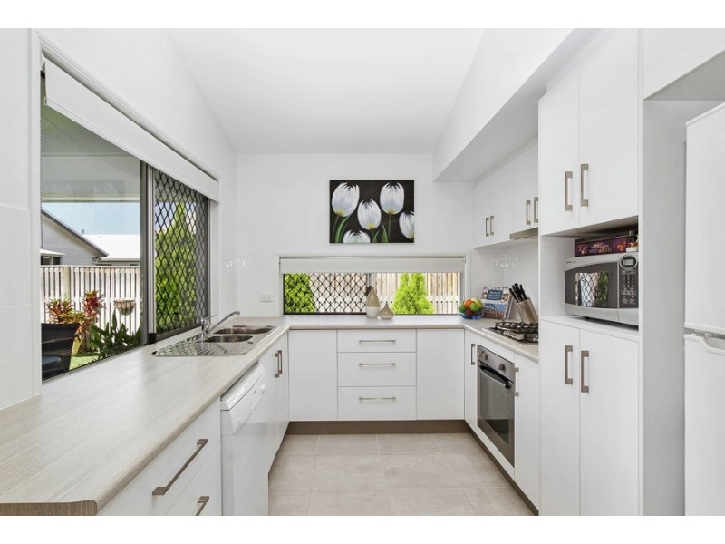 21 Crake Circuit, Oonoonba QLD 4811