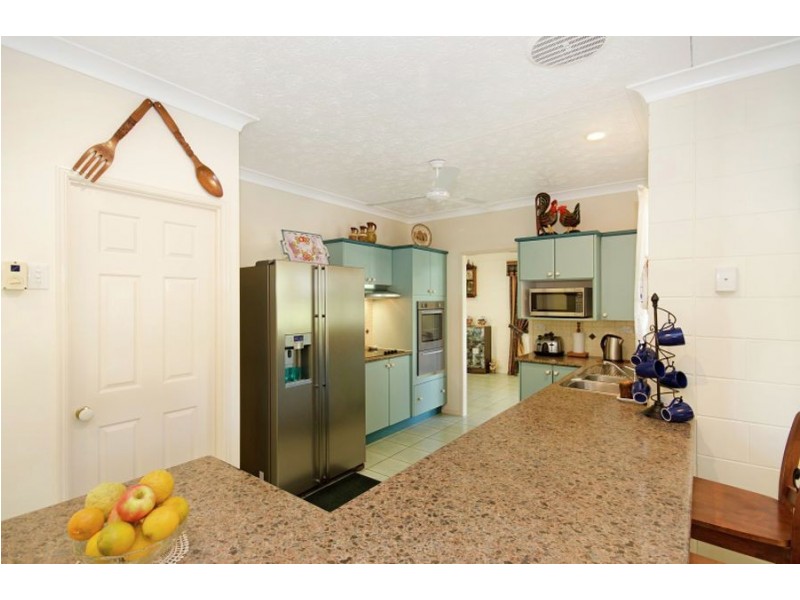 4 Linum Court, Bushland Beach QLD 4818