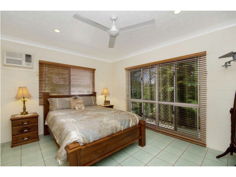 4 Linum Court, Bushland Beach QLD 4818