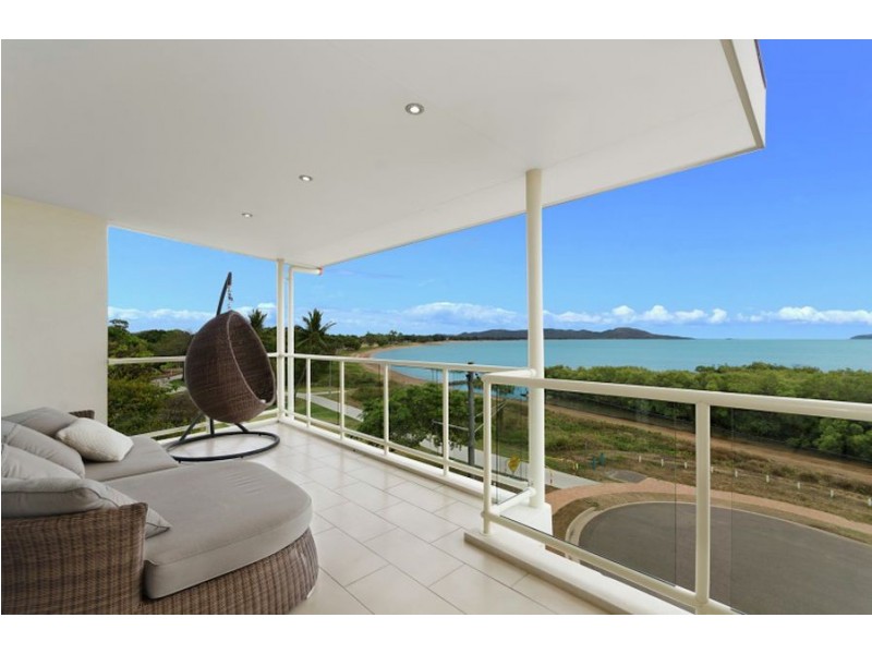 5/108 The Esplanade, Belgian Gardens QLD 4810