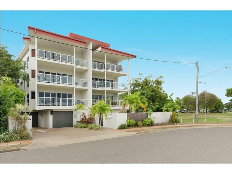 5/108 The Esplanade, Belgian Gardens QLD 4810