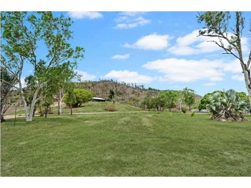 Mount Louisa QLD 4814