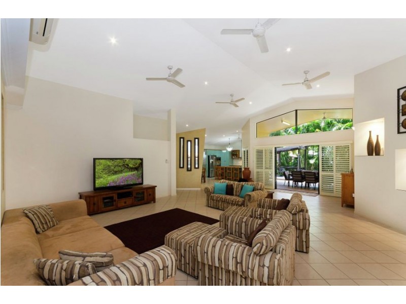 19 Blackbean Court, Mount Louisa QLD 4814