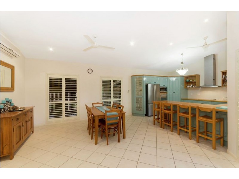 19 Blackbean Court, Mount Louisa QLD 4814