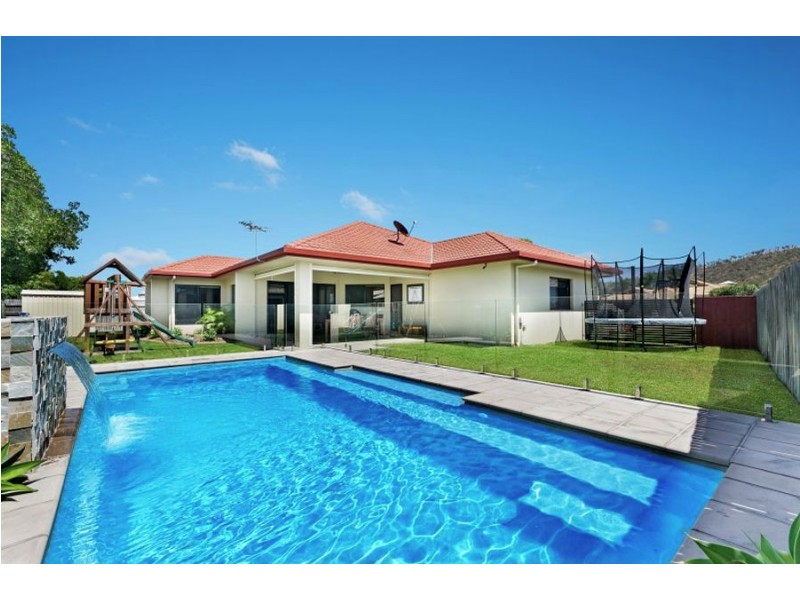 38 Greenview Drive, Mount Louisa QLD 4814