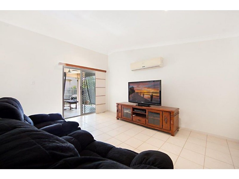 7 Woodrow Circuit, Mount Louisa QLD 4814