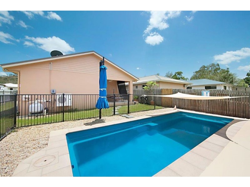 7 Woodrow Circuit, Mount Louisa QLD 4814