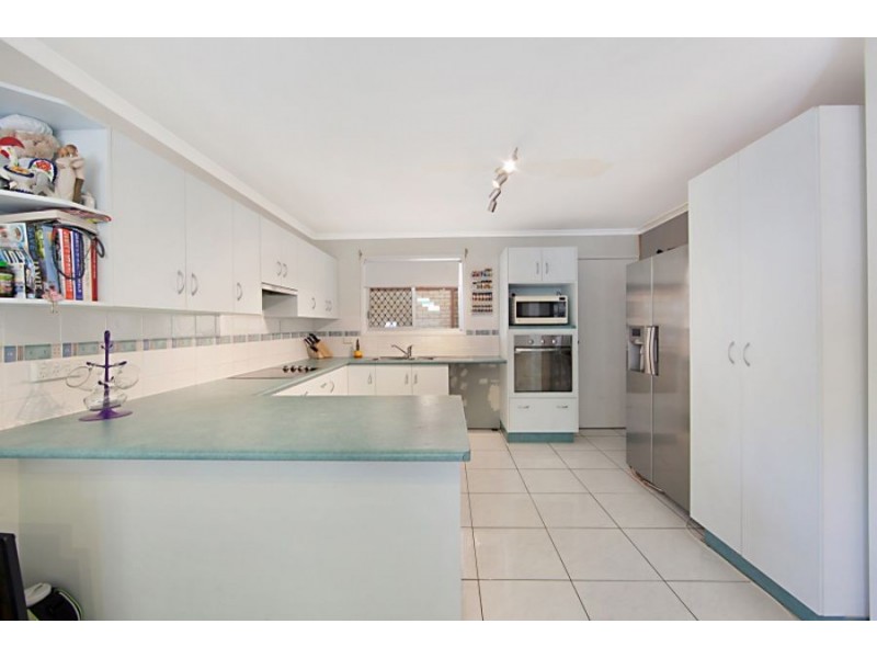 9 Mott Street, Heatley QLD 4814