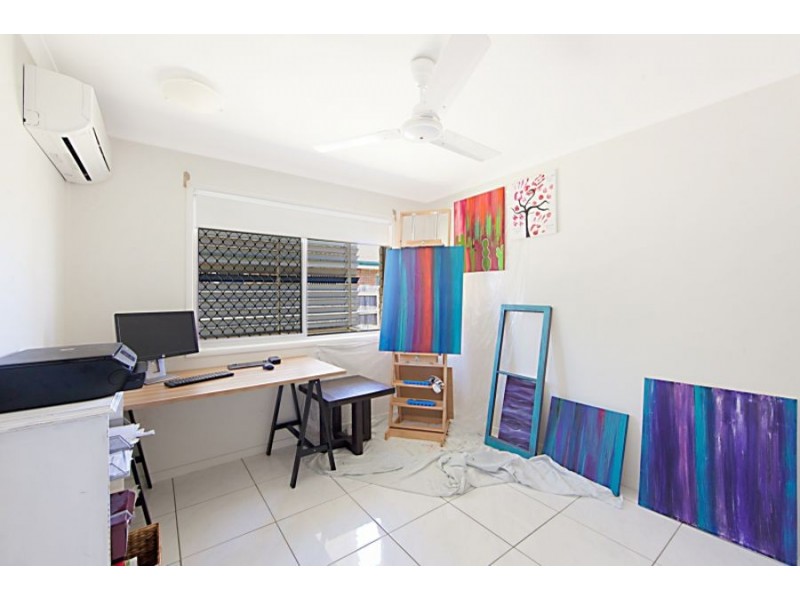 9 Mott Street, Heatley QLD 4814