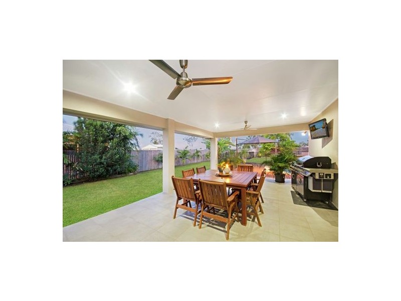 5 Barratonia Way, Mount Low QLD 4818