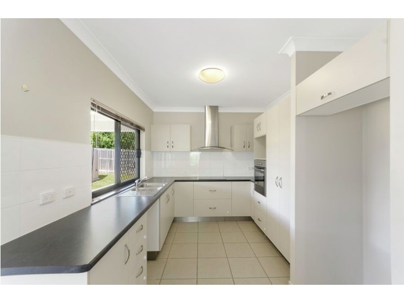 19 Yanooa Court, Bushland Beach QLD 4818