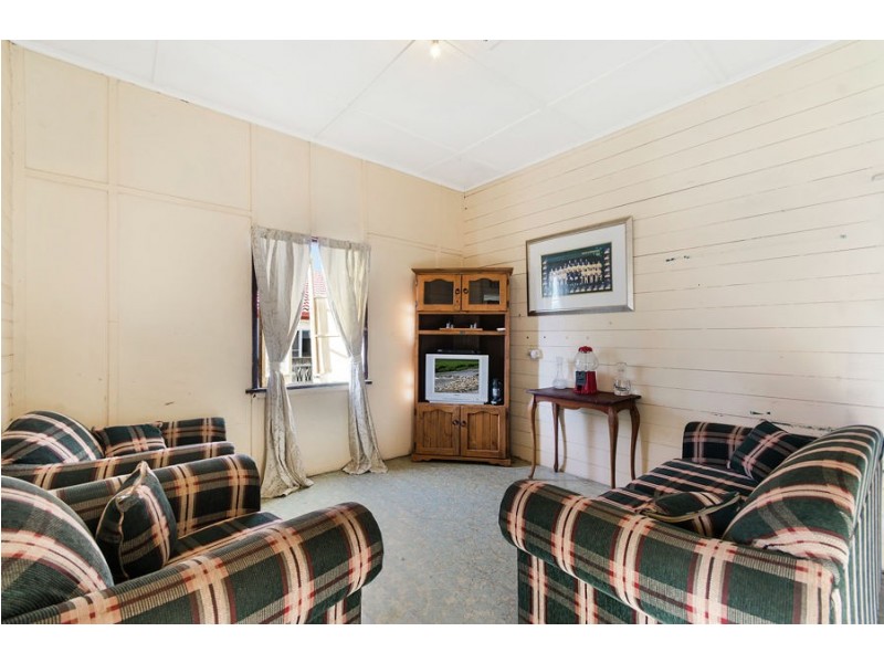 6 China Street, Mundingburra QLD 4812