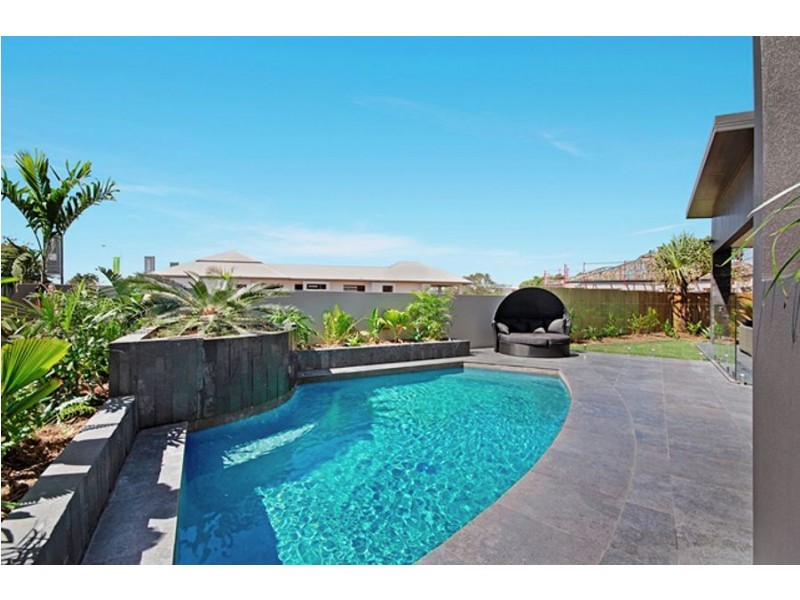 14 Signature Drive, Rosslea QLD 4812