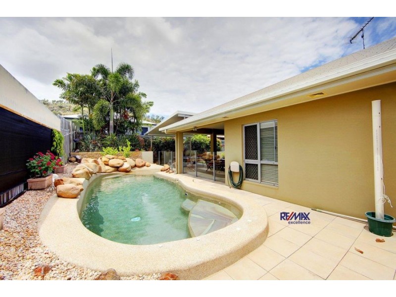 7 Perisher Court, Mount Louisa QLD 4814