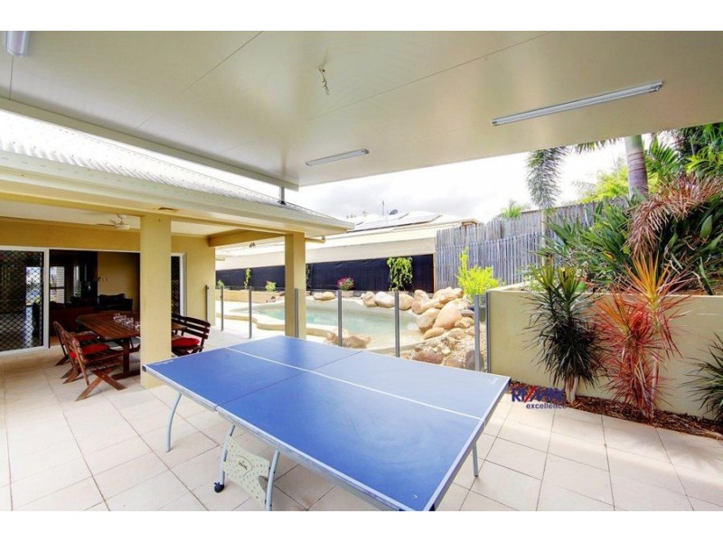 7 Perisher Court, Mount Louisa QLD 4814