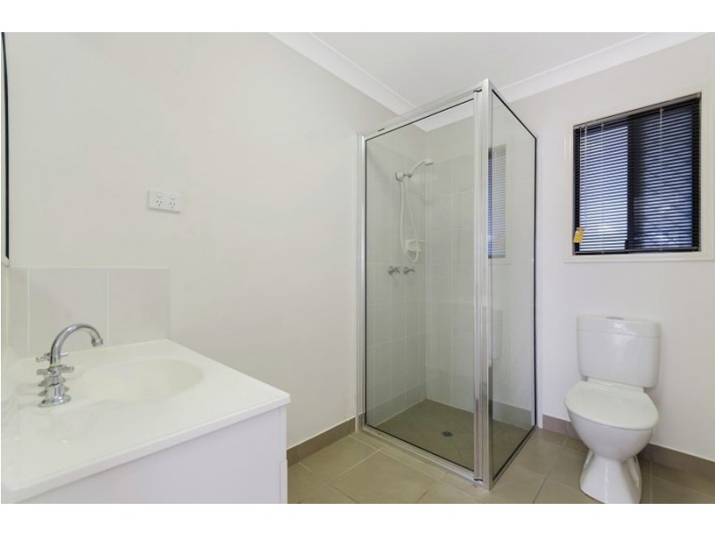 5 Littabella Place, Bushland Beach QLD 4818