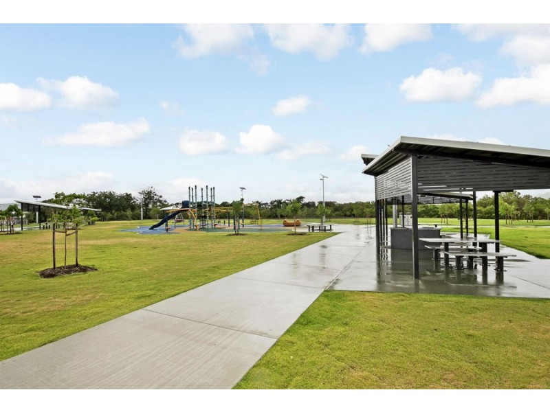 63 Twelfth Avenue, Railway Estate QLD 4810