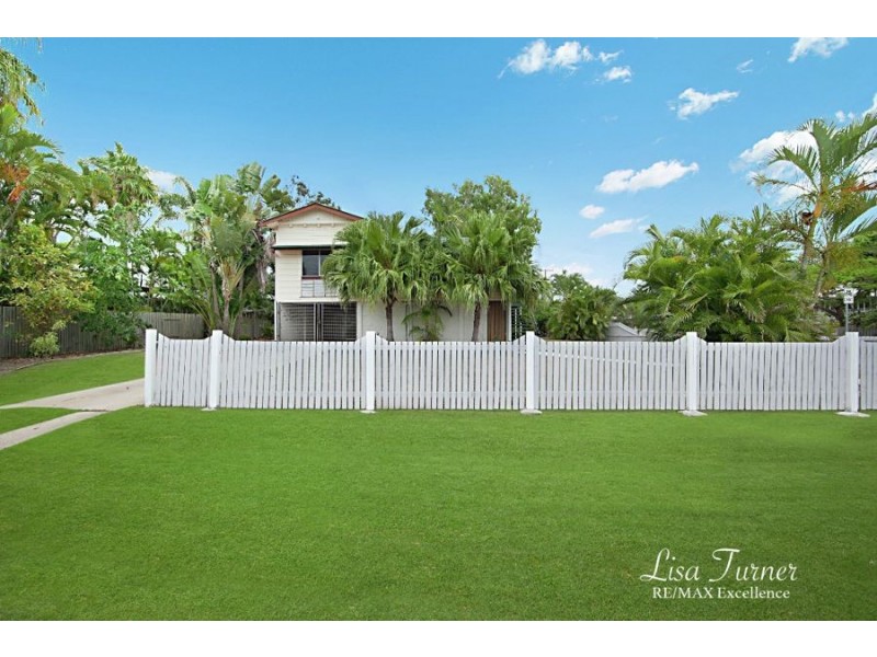 24 Townsend Street, Mysterton QLD 4812