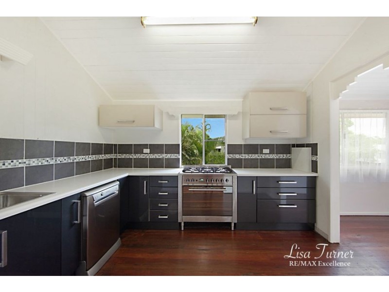 24 Townsend Street, Mysterton QLD 4812