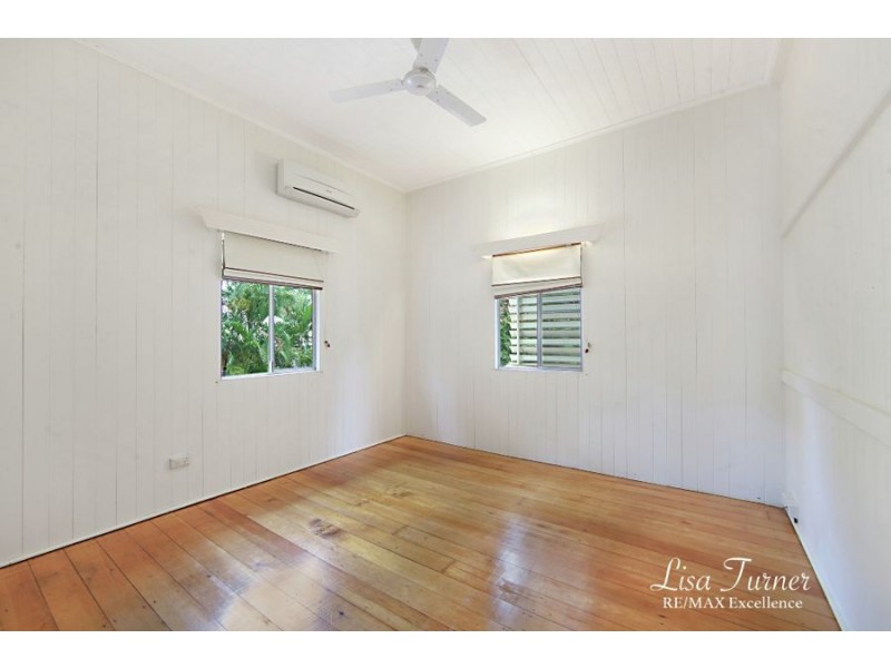 24 Townsend Street, Mysterton QLD 4812