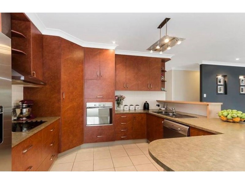 25 Woodwark Drive, Bushland Beach QLD 4818