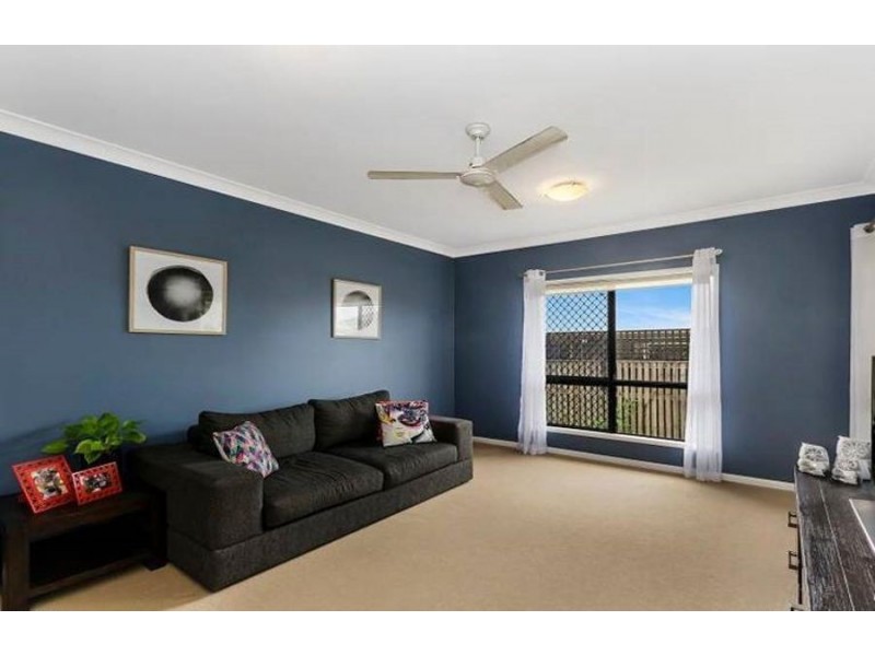 25 Woodwark Drive, Bushland Beach QLD 4818