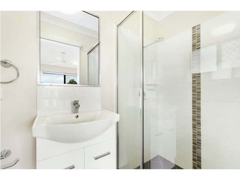 3 Kirrama Court, Bushland Beach QLD 4818