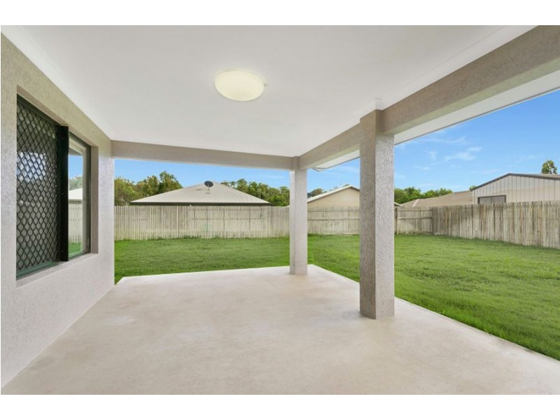 3 Kirrama Court, Bushland Beach QLD 4818