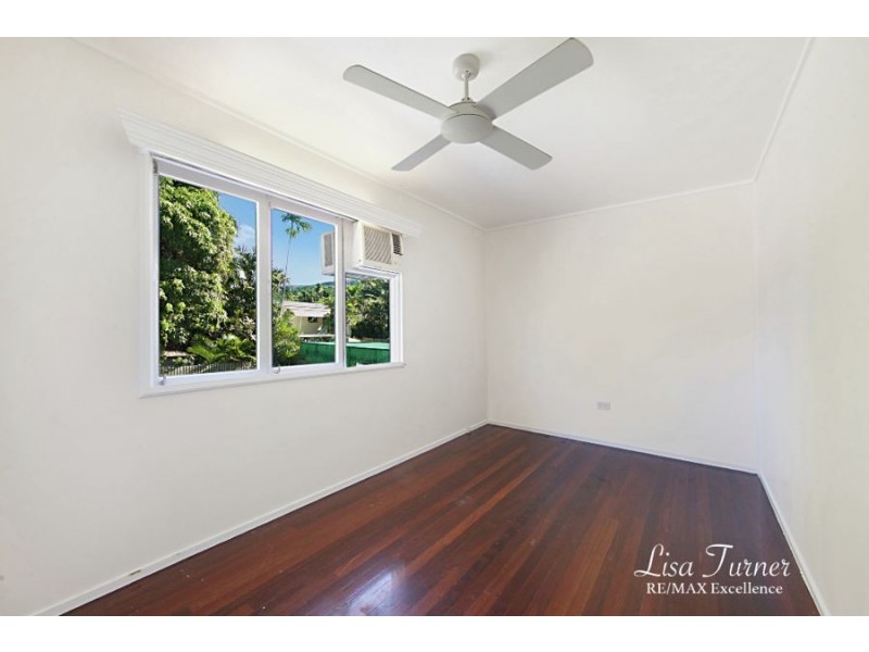 24 Hargreaves Street, Wulguru QLD 4811