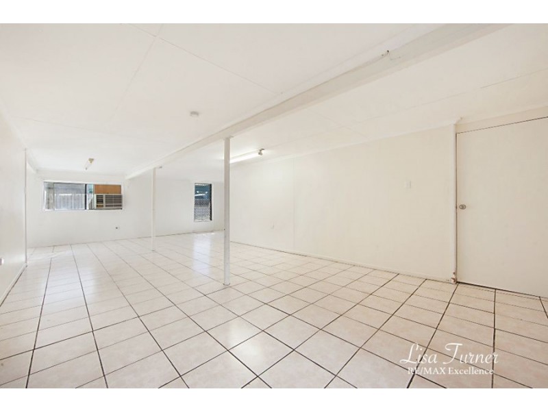 24 Hargreaves Street, Wulguru QLD 4811