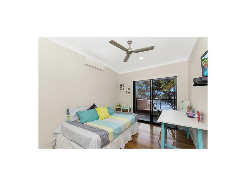 75 Cay Street, Saunders Beach QLD 4818