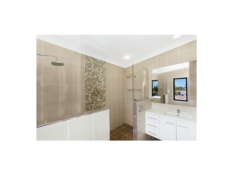 75 Cay Street, Saunders Beach QLD 4818