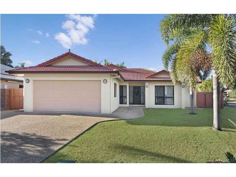 18 Pacific Avenue, Bushland Beach QLD 4818